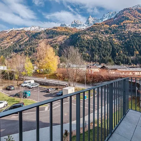 Appartement neuf 4 pers. à Chamonix avec Wifi et parking - FR-1-343-271 * Chamonix